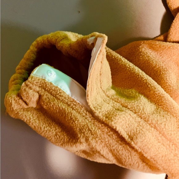 Spooktacular Creations Lion costume
•size 6-12 months
•tan color NWOT no boots - Picture 6 of 10